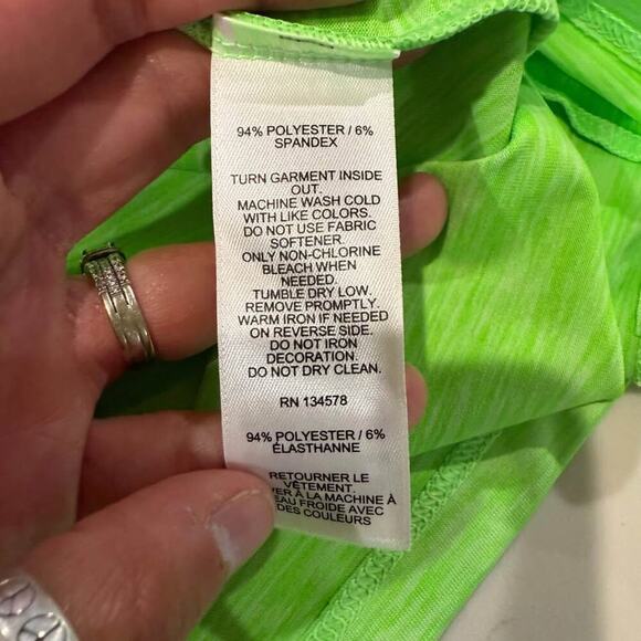 Vineyard Vines NWT Long Sleeve Performance Whale Graphic Shirt Men's Small Green - Picture 5 of 7